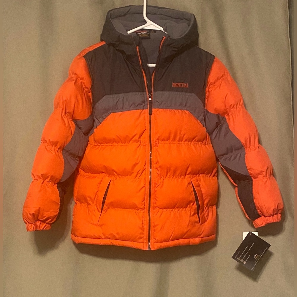Pacific Trail Tangerine/ Asphalt Kids Puffer Jacket Size 10/12 NWT